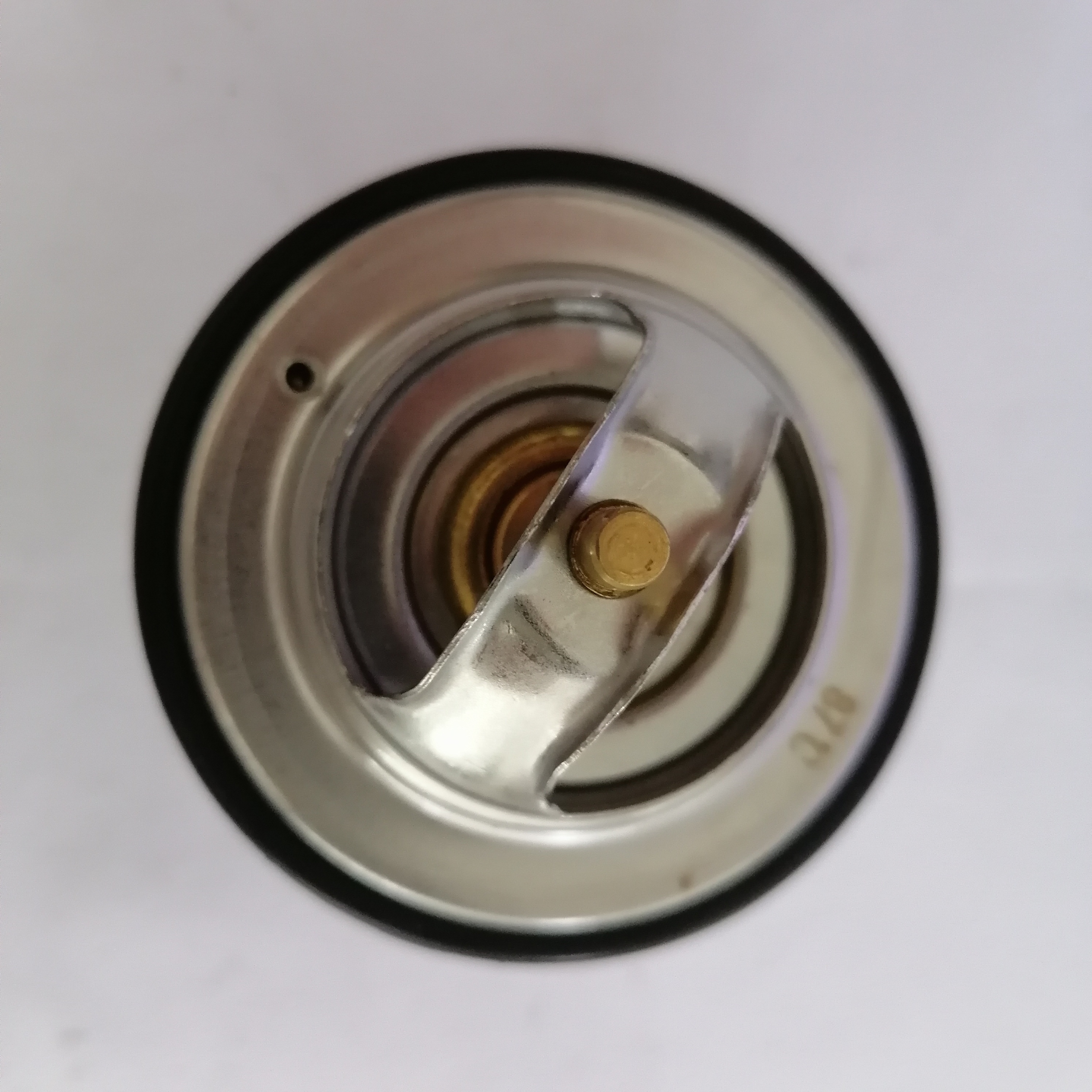 1622033075 0022037675 1022001515 87℃ 适用于奔驰节温器