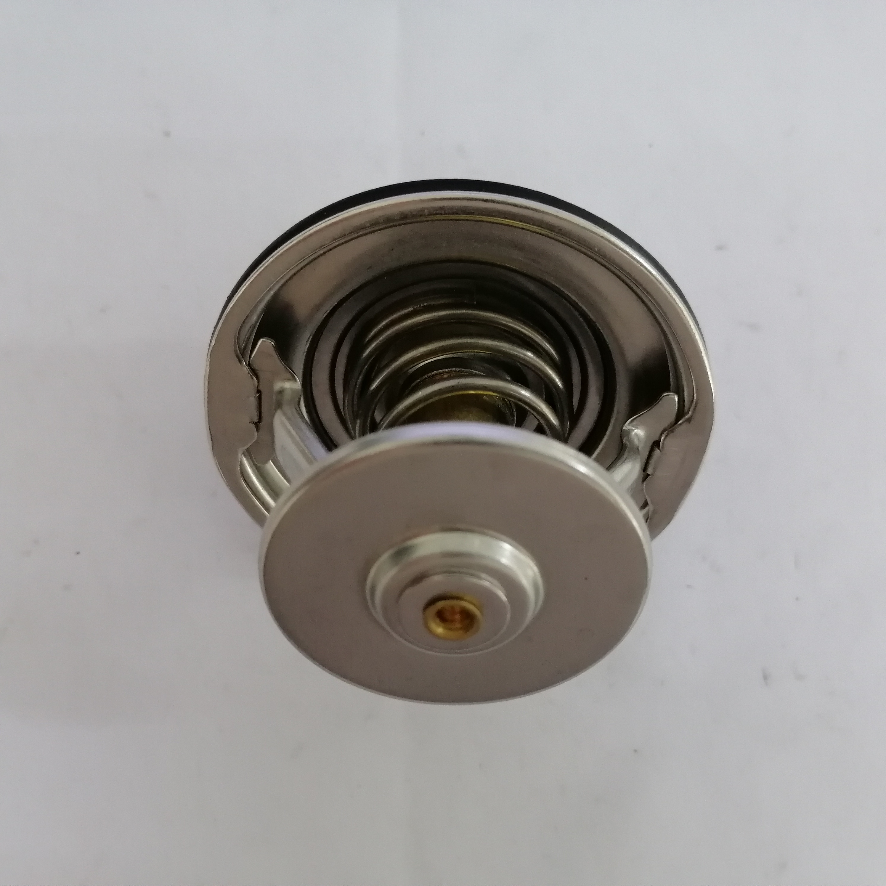 1622033075 0022037675 1022001515 87℃ 适用于奔驰节温器